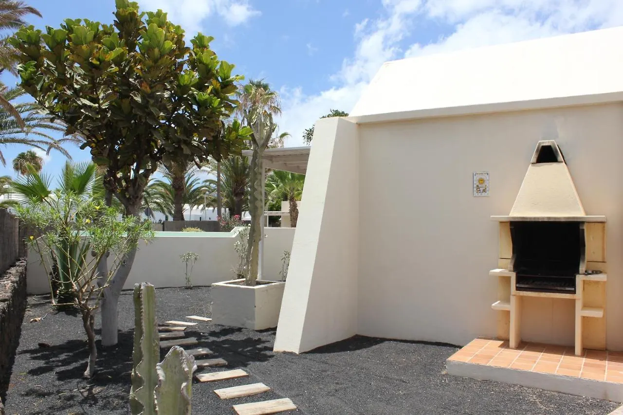 Villa Luna Suite Tias