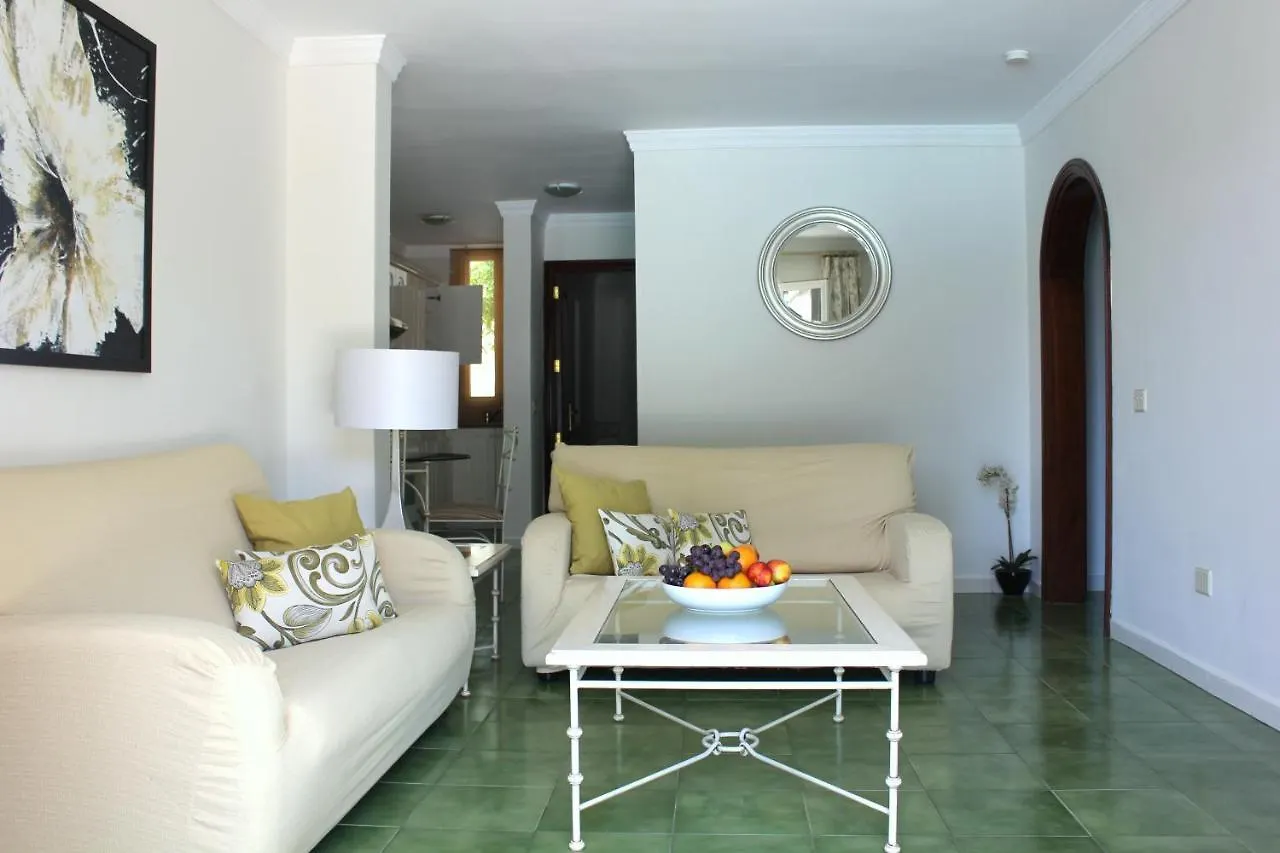 Villa Luna Suite Tias